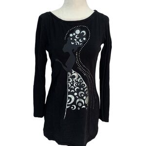 TRISTAN Graphic T- Shirt Top Black Long Sleeves Size M